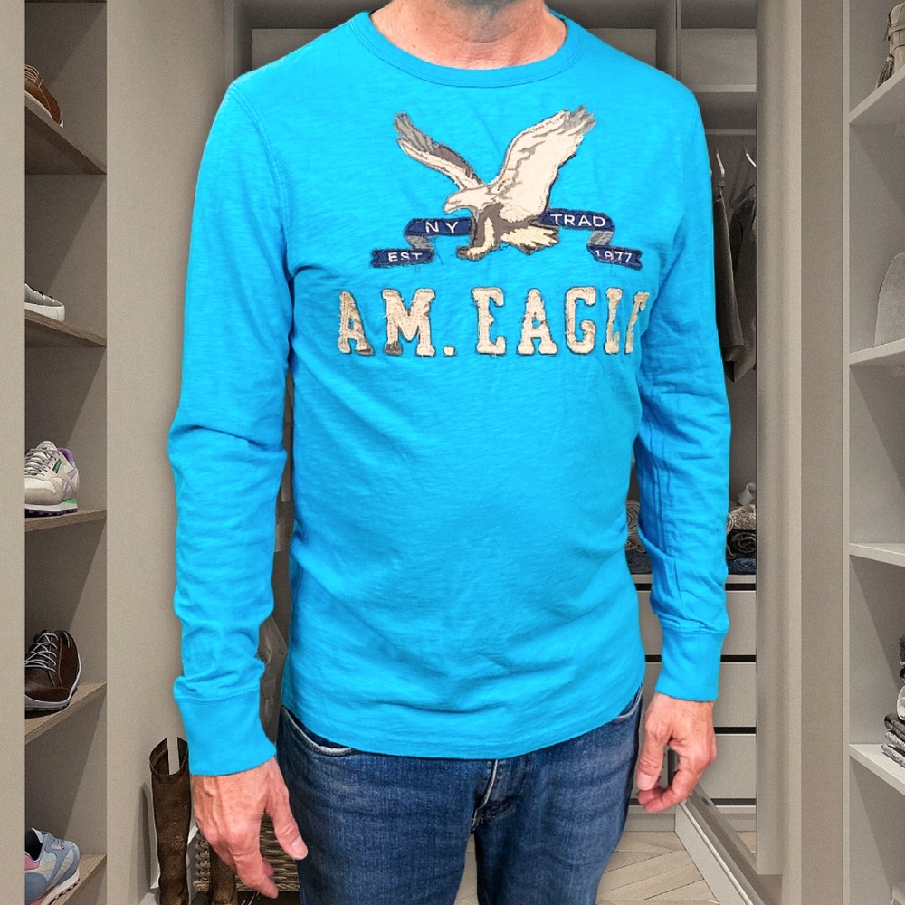 American 🦅 Eagle Outfitters, athletic fit, size Medium